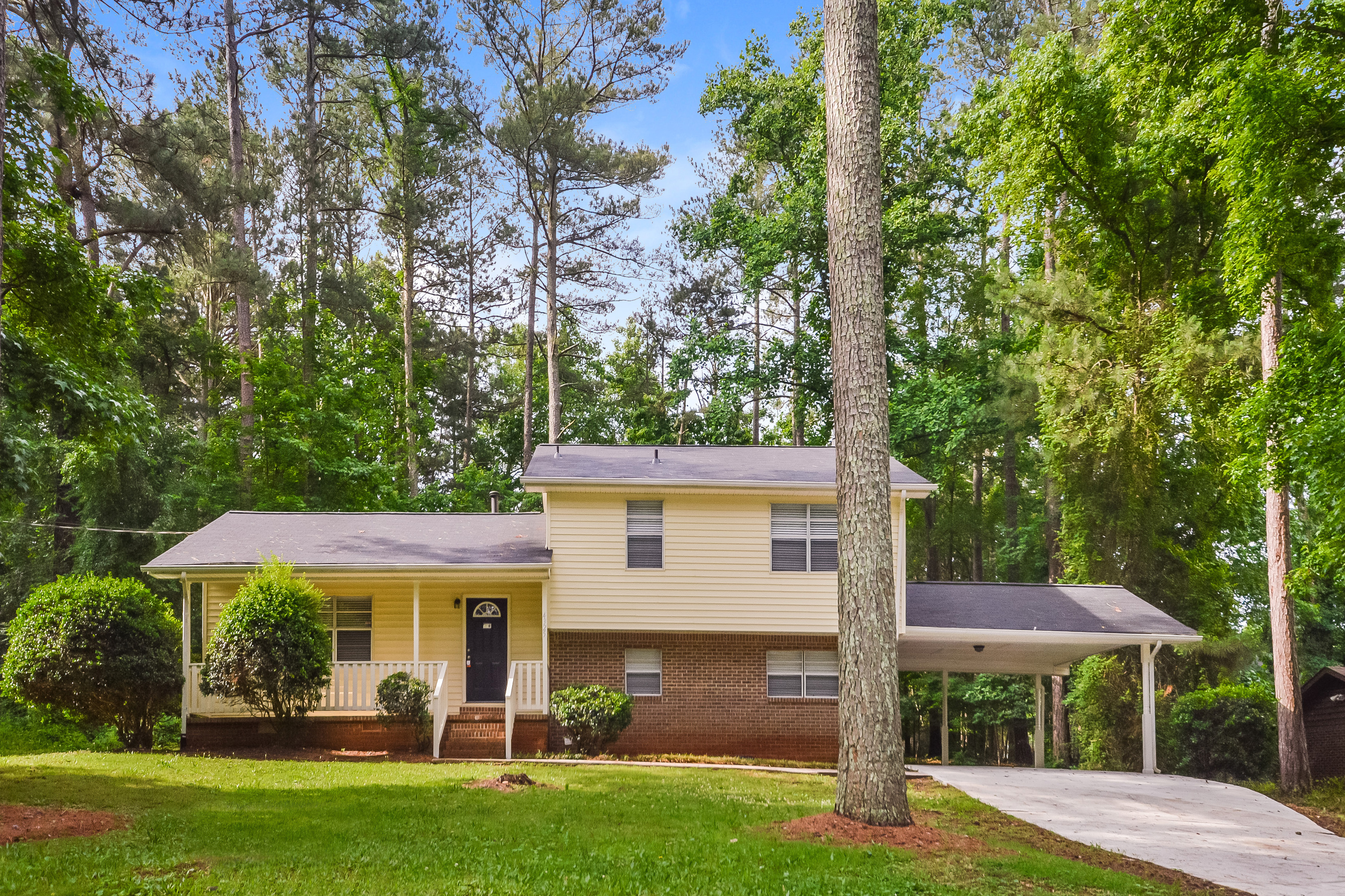 4325 Sterling Forest Dr Decatur, GA 30034